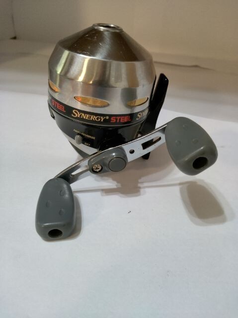 SHAKESPEARE SYNERGY STEEL SPINCAST | eBay