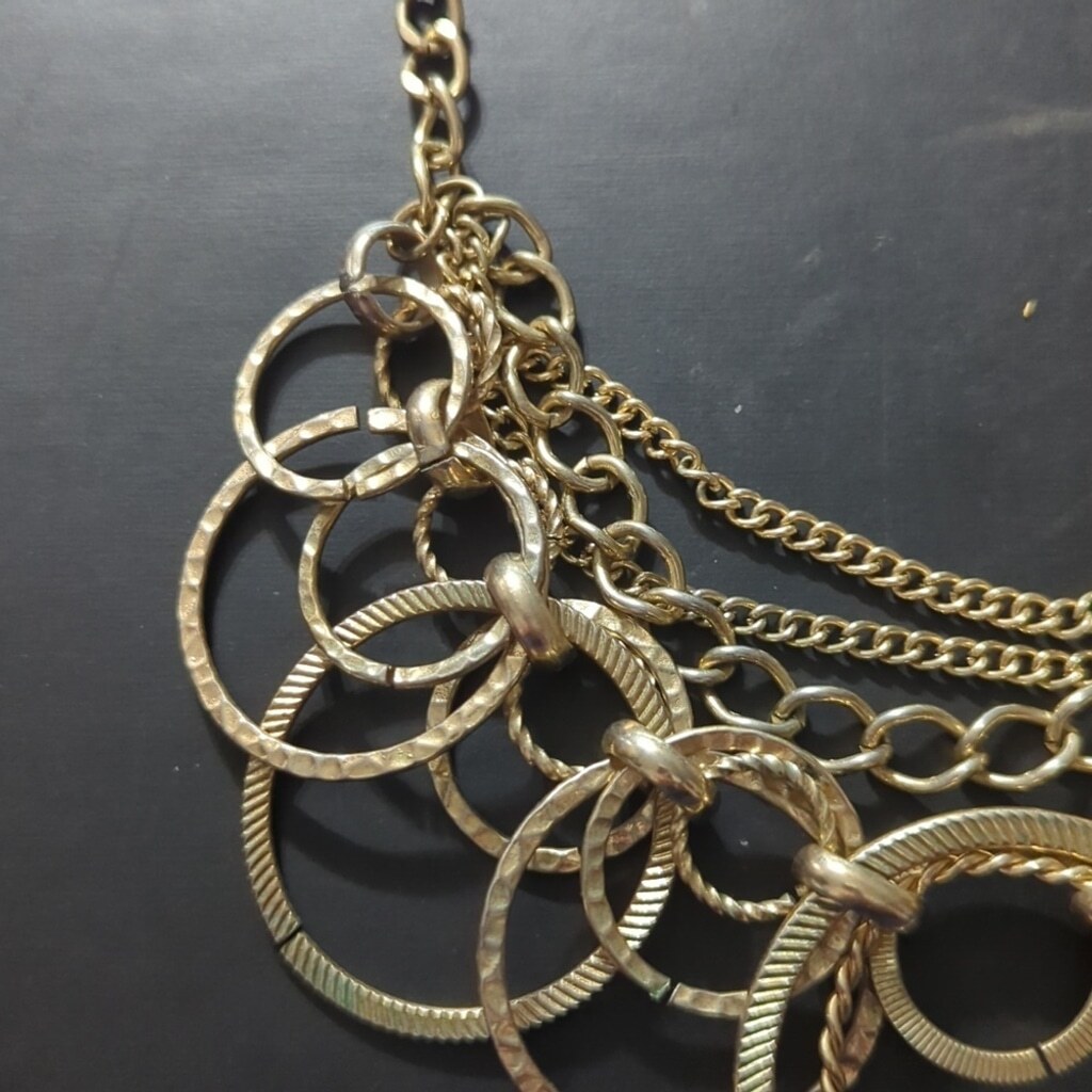 Gold Tone Interlocking Ring Loop and Chain Layere… - image 4