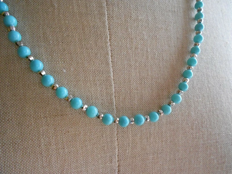 COLLANA IN VERE PERLE D'ACQUA DOLCE E ARGENTO 925%. Colore nero. - Immagine 4 di 4