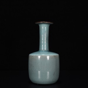 A Rare Chinese Antique Porcelain Northern Song Dynasty Celadon Vase with Mark