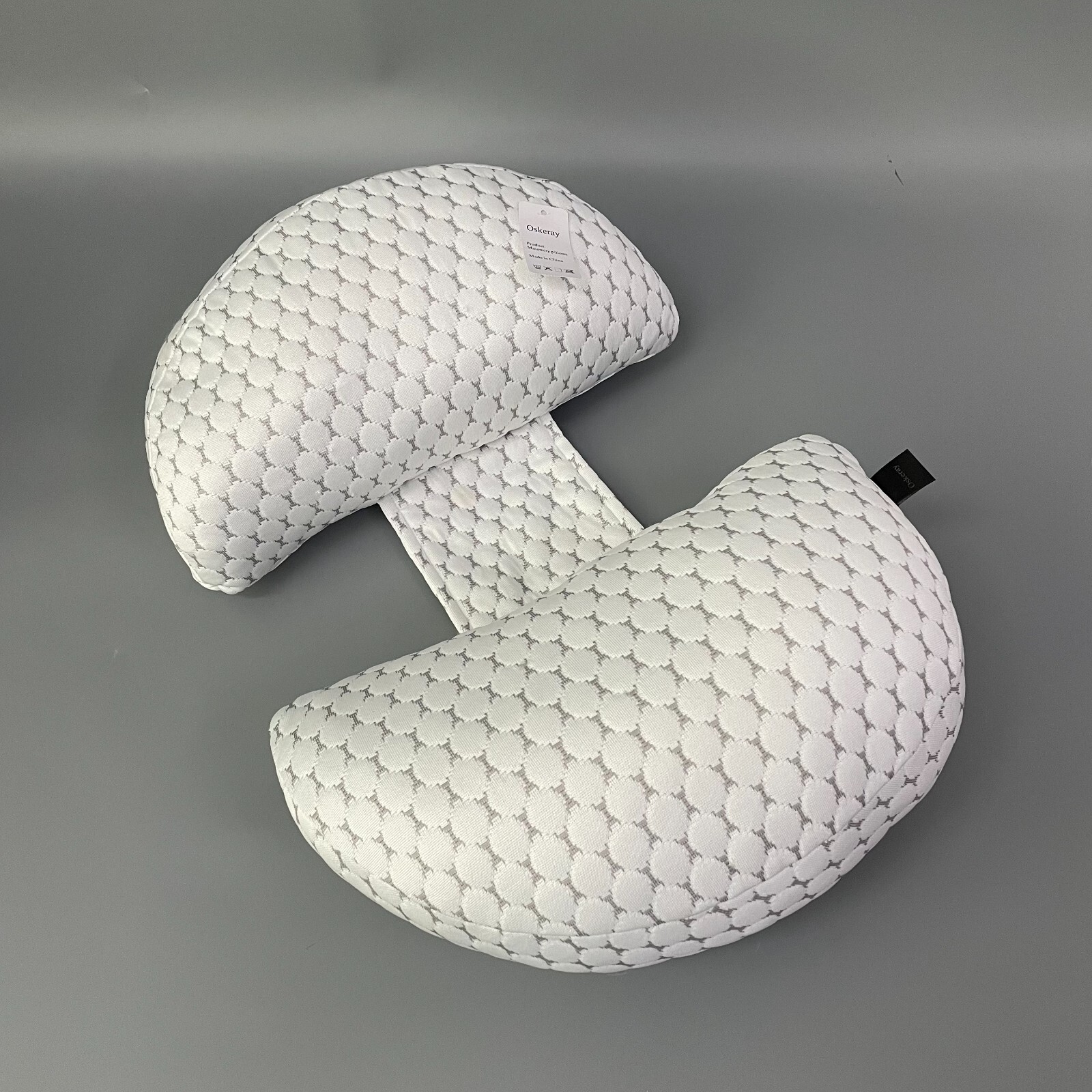 Oskeray Soft Maternity Pillow with Removable Cover for Bump Support