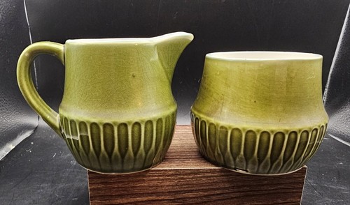Vintage Avocado Grün 2er Set Milchkännchen und Zucker Made in Japan MCM