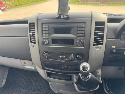 Mercedes-Benz SPRINTER 313 CDI Columbus 4 Berth Professional Conversion - Picture 11 of 24
