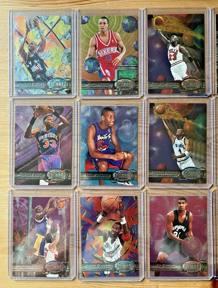 Hermoso juego completo de baloncesto Metal Universe 1997 en fundas y estuches 1-125 Foto 3 de 3