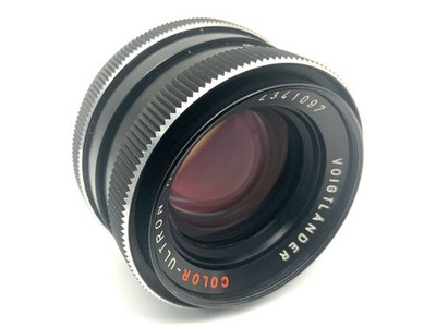 Voigtländer Color Ultron 50mm 1:1.8 Objektiv Festbrennweite (M42)