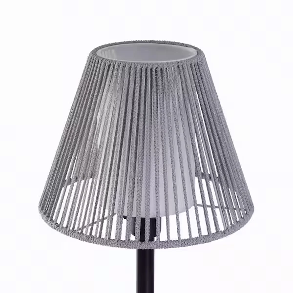 Hampton Bay Aspenwood 27,5 pulgadas Lámpara de mesa exterior gris/negro Foto 4 de 4