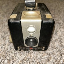 Vintage Kodak Brownie Hawkeye Camera Flash Model Untested 