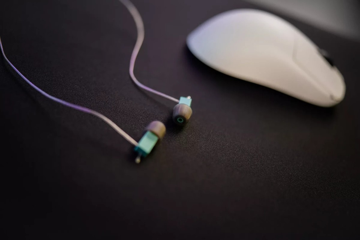 HID-Labs DETECT FPS Gaming Earbuds Wired In-Ear No Microphone Made
