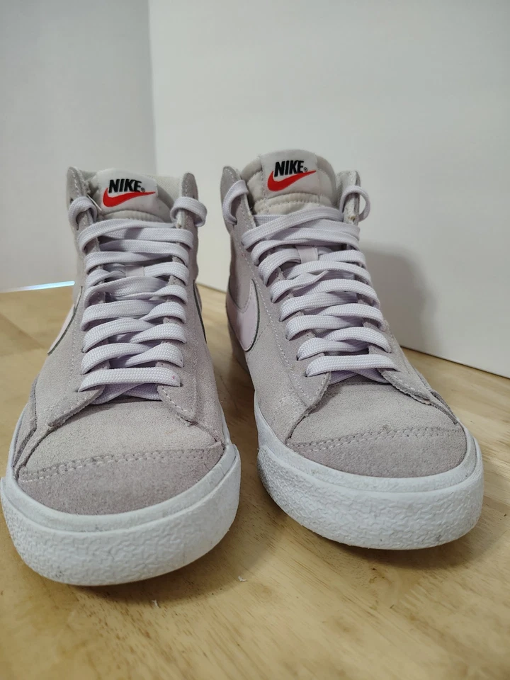 Nike Zapatos Juveniles 6.5 Blazer Mediados '77 De Colección Tenis Rosa Con Cordones Alto Comodidad Foto 4 de 4