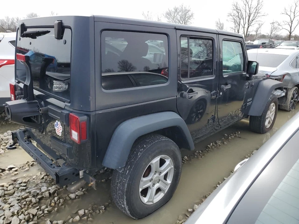 Jeep Wrangler TJ 2016 depósito de lavadora 4x4 OEM usado 129 k millas - stock #089840 Foto 3 de 4
