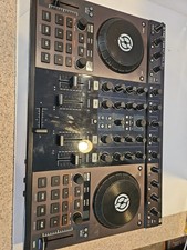Native Instruments Traktor Kontrol S4 MK2 DJ Controller 4-Deck