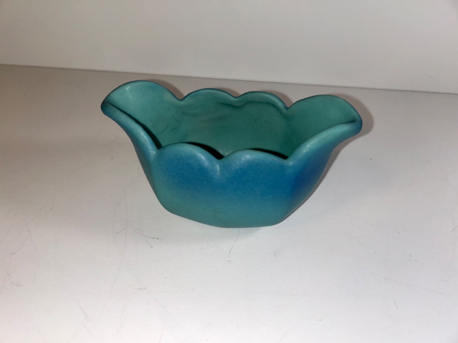 Van Briggle Tulip Vase Aqua Blue Pottery Scalloped Edge 5.25