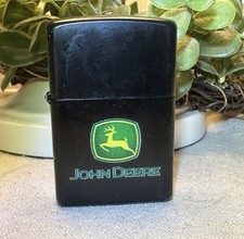 John Deere Lighter *BRAND NEW* SHIPS WITH A TRACKING NUMBER
