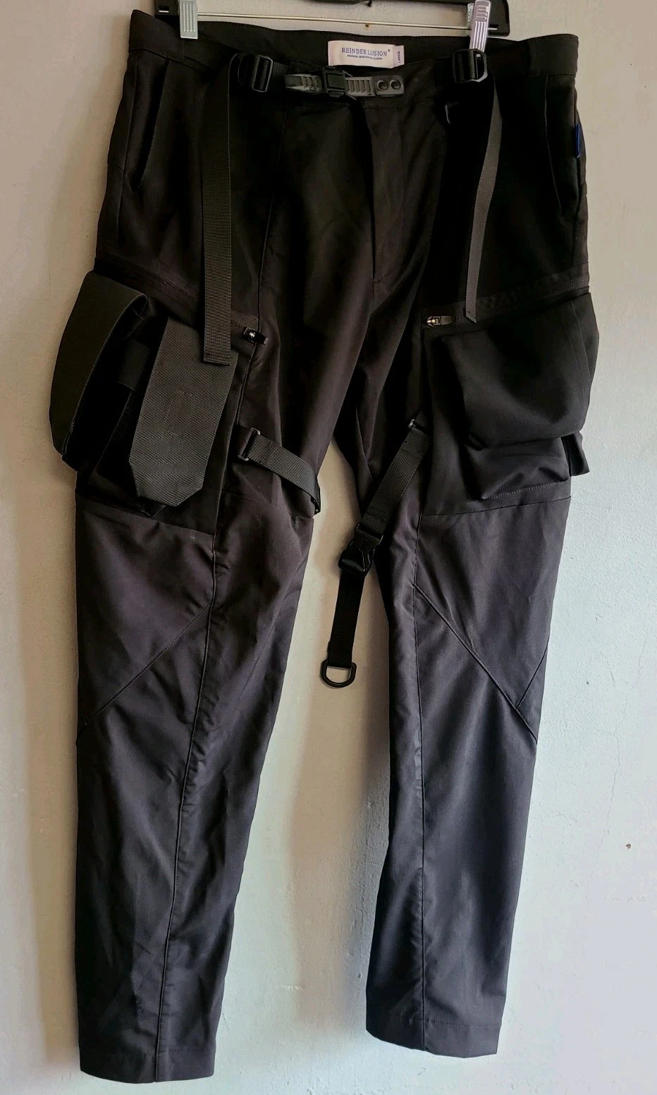 Men's Large Black Reindee Lusion Technical Outdoor Cargo Tactical Utility Pants
