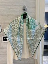 Sallys 18 Momme Twill Silk Horse City Print Wrap Scarf Double Face Shawl 35"