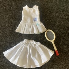 VINTAGE SINDY 1960's OUTFIT - CENTRE COURT (TENNIS SET) And Racquet.