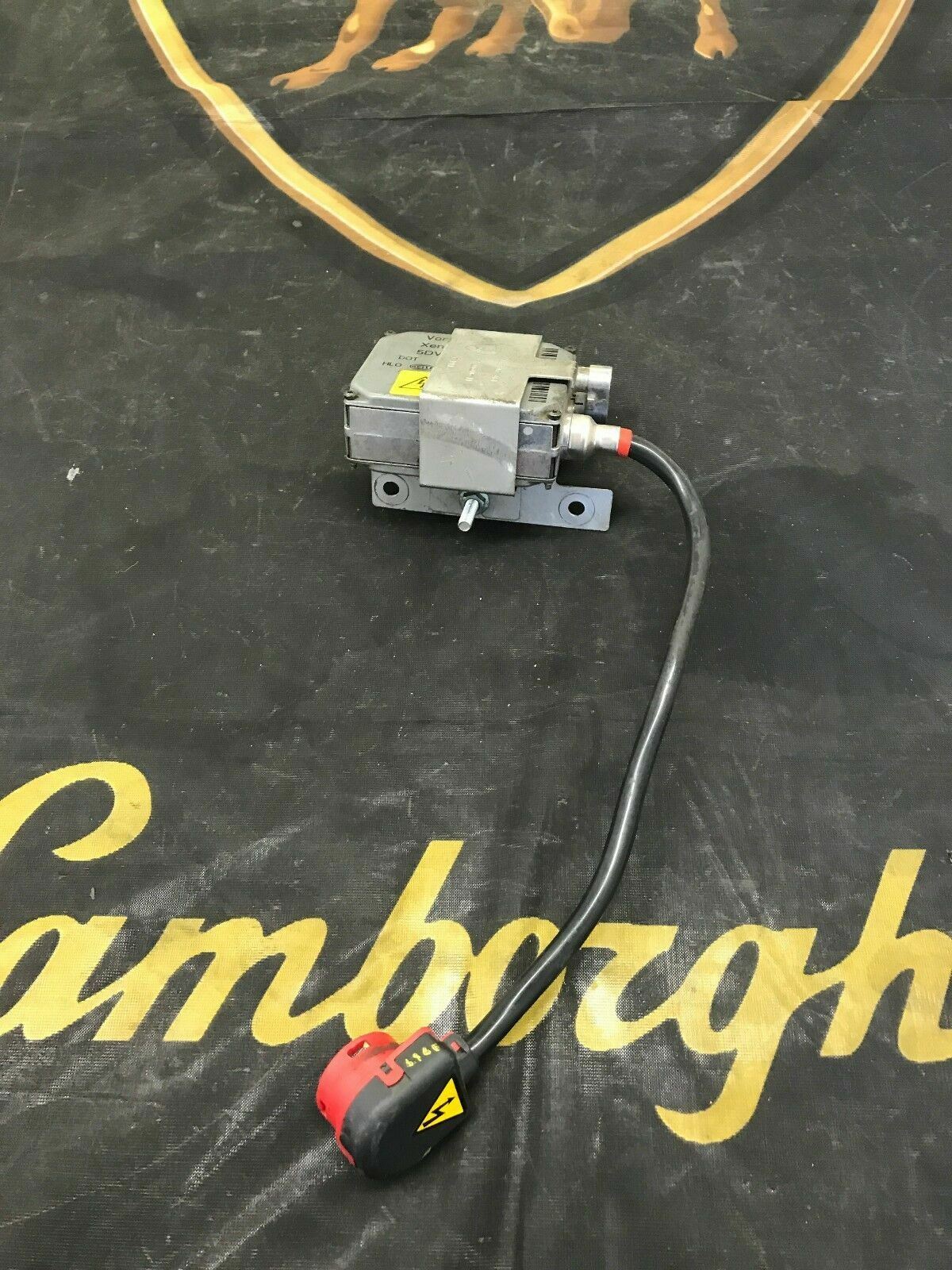 LAMBORGHINI GALLARDO MURCIELAGO LP XENON HEADLIGHT COMPUTER ECU W/ BRACKET OEM