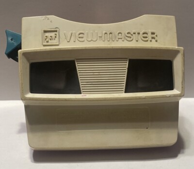 Vintage 1970s GAF ViewMaster 3D Reel Picture Viewer Red White Blue