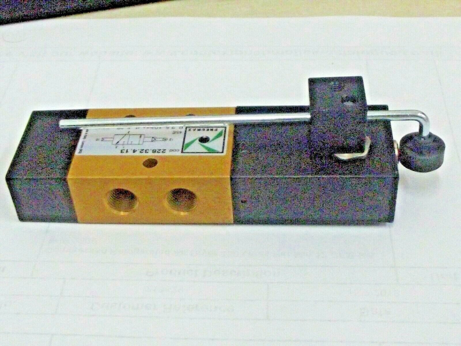 Pneumax 228.32.4.13 Whisker switch Valve -1/8"" Bsp N/C 3/2