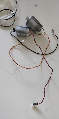 HP Officejet Pro 8600 PART - Motor - paper roller Motors - Picture 4 of 5