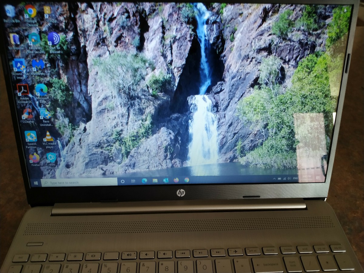 HP 15s-du 2011Tu 15.