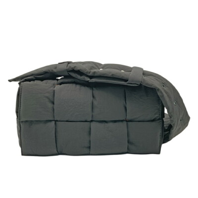 BOTTEGA VENETA Padded Tech Cassette Maxi Intrecciato Nylon