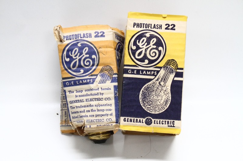 GE, Duraflash &/or Westihghoyuse Photoflash 22 Flash Bulb (Set of 10)