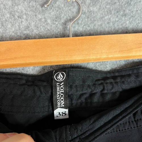 Volcom Boardshorts Mens 38 Charcoal Drawcord Swim Surf Beach Pockets - Picture 3 of 10