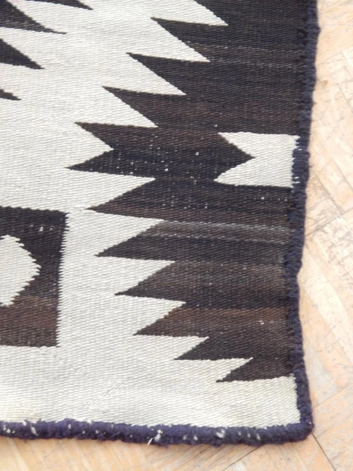 ALFOMBRA ANTIGUA INDIA NAVAJO J.B. MOORE c1920s hilada a mano xlnt dsgn + líneas perezosas Foto 4 de 4