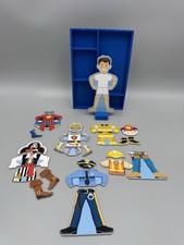 Melissa  Doug Magnetic Pretend Play Joey Dress Up Missing One Boot READ DETAILS