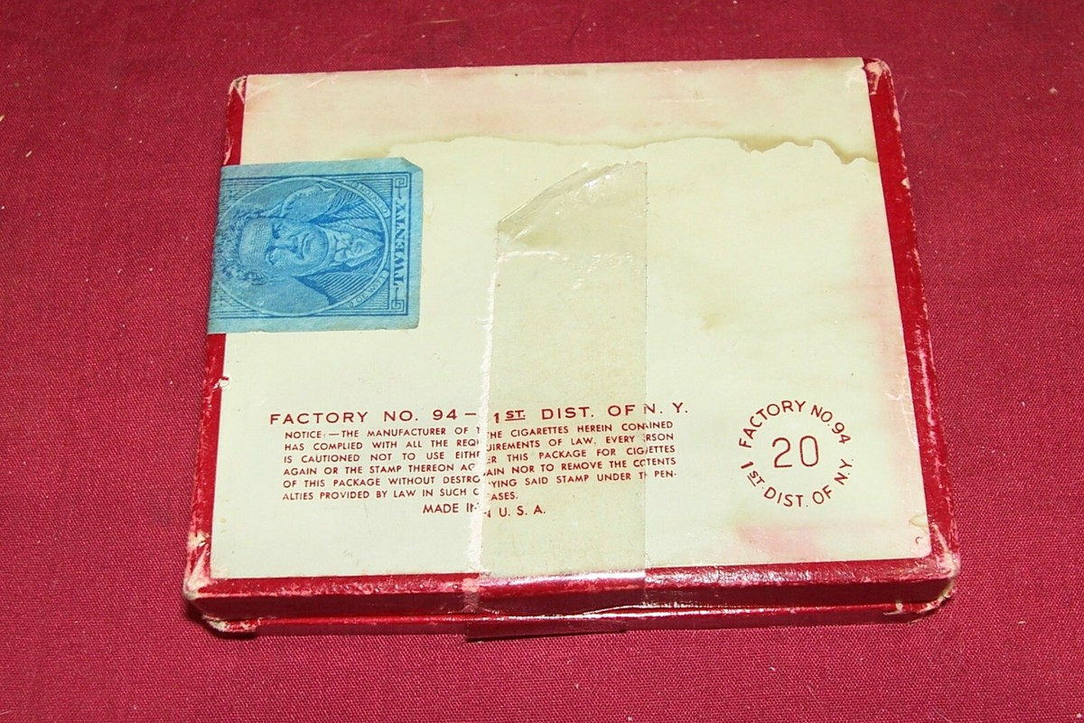 Dancing Old Gold Cigarette Packs Pop Art Postcard Australia