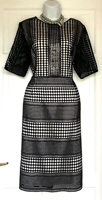 PHASE EIGHT BESTICKTES GEOMETRISCHES MUSTER ANLASS PARTYKLEID GRÖSSE 18