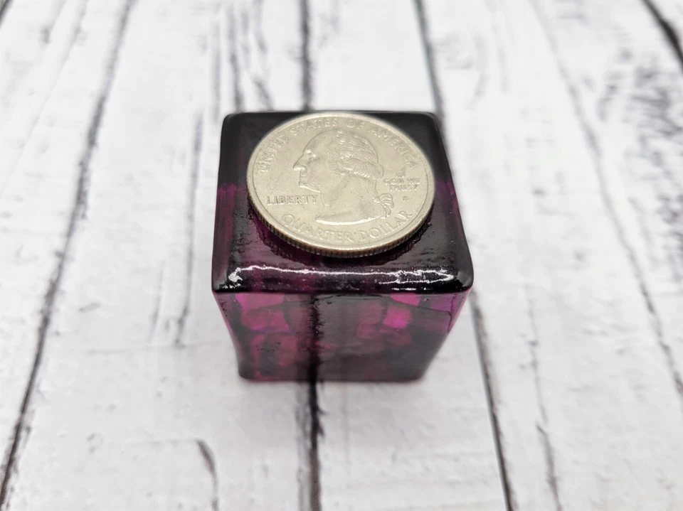 Mini candelabro/portacubos de vidrio púrpura de 1/2 pulgada (0,5 pulgadas) de diámetro Foto 4 de 4