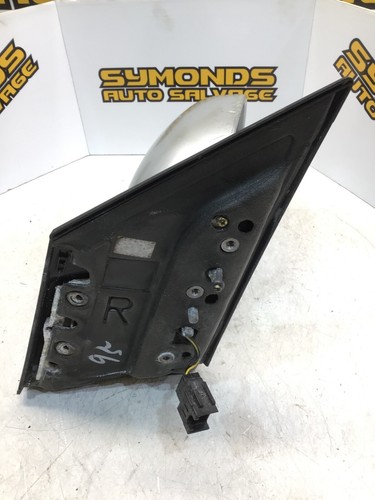 2005 SSANGYONG KYRON DRIVER SIDE OFF SIDE O/S Electric MIRROR REF: R408 - Picture 4 of 4