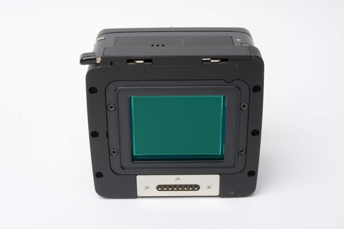 Leaf Digital Back DM22 for Mamiya 645AF D Body, Barely used