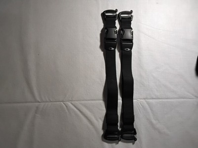 UNBRANDED Attachment Straps- Set of 2-Expand Gear and Accessory Carry- Open box