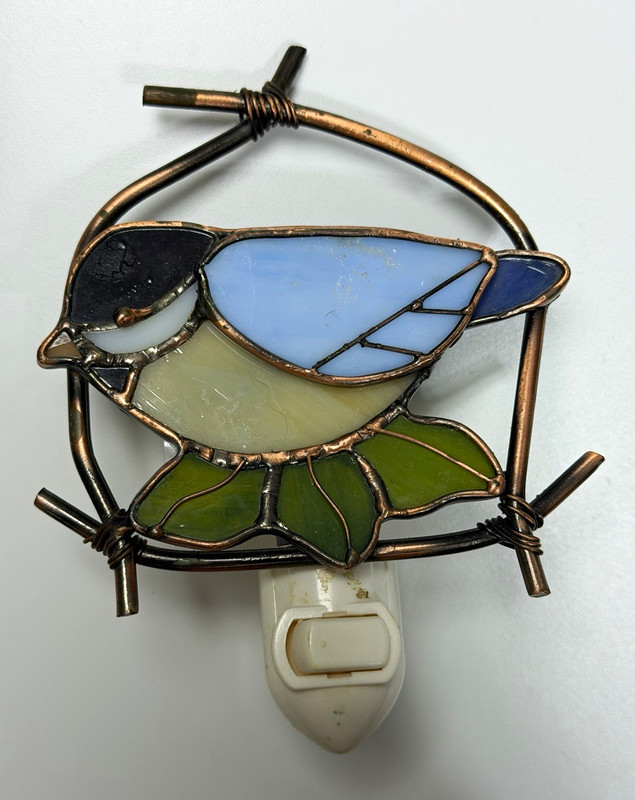 Cracker Barrel Nature Walk Stained Glass Bird Plug-In Night Light