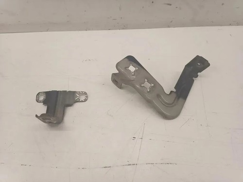 BMW 1 F21 Kotflügelhalter vorne rechts 1.60 Diesel 2012 26755220