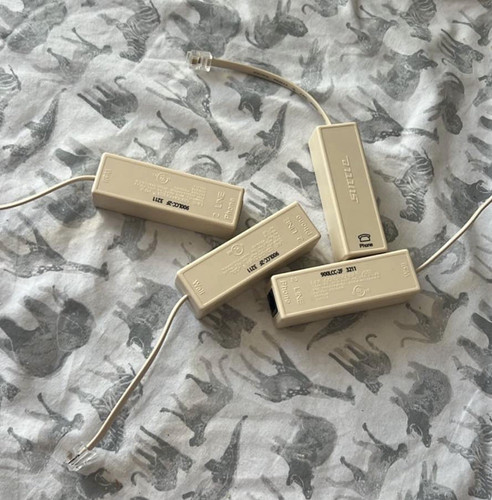 Suttle Lot of 4 Two Way RJ-11 Phone Line Splitters Beige 900LCC-2F 3211