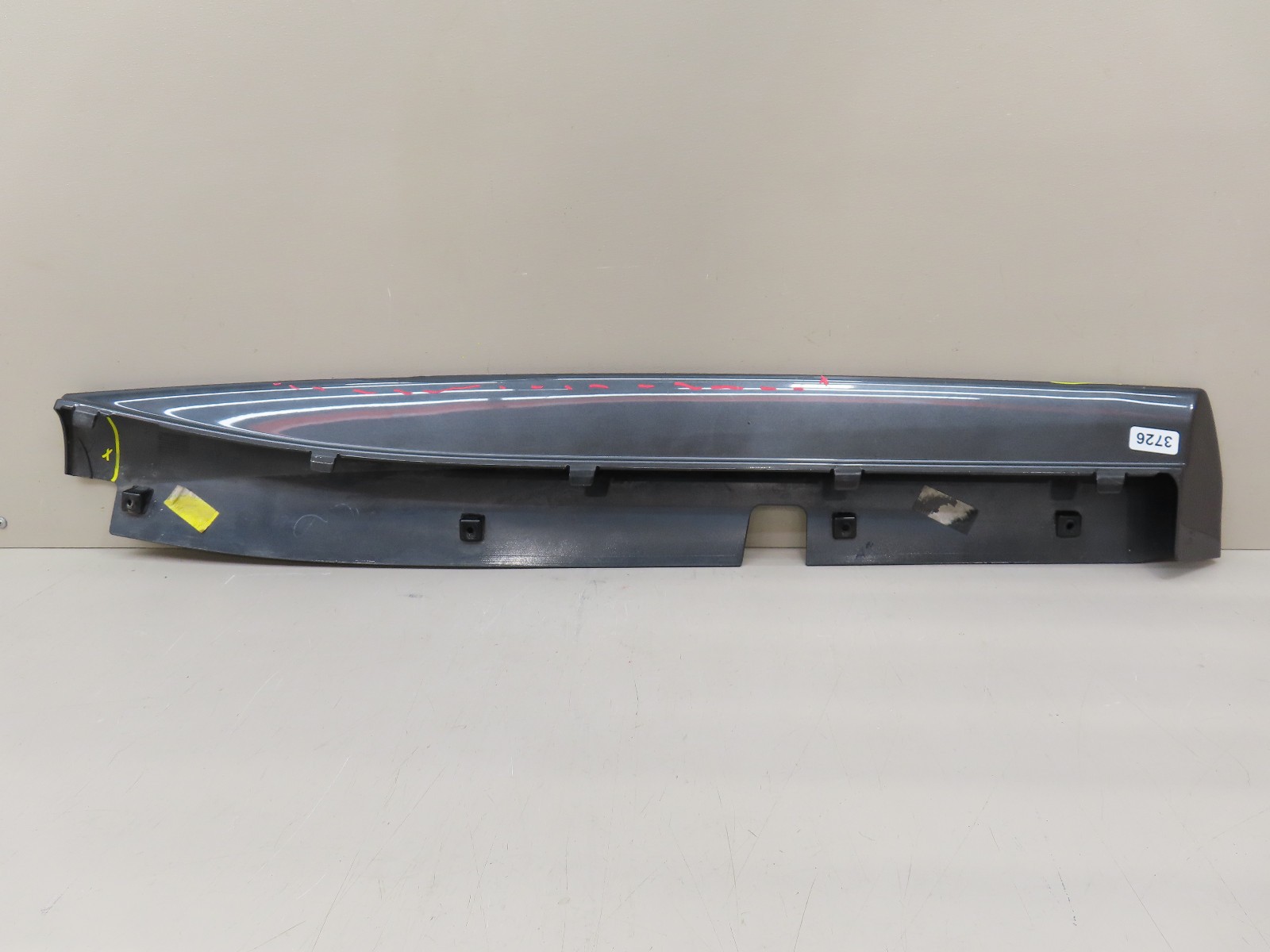 2017-2019 MCLAREN 570S EXTERIOR LEFT DRIVER SIDE DOOR TRIM PANEL MOLDING OEM