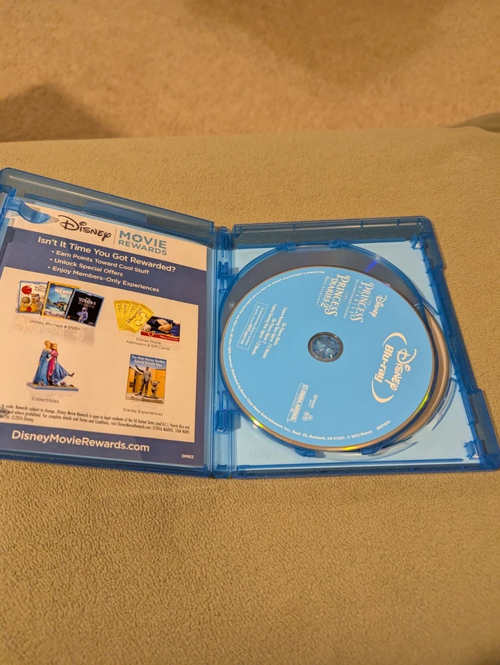 The Princess Diaries: 10th Anniversary Edition 2-Movie Collection Blu-ray + DVD - Image 2 of 4