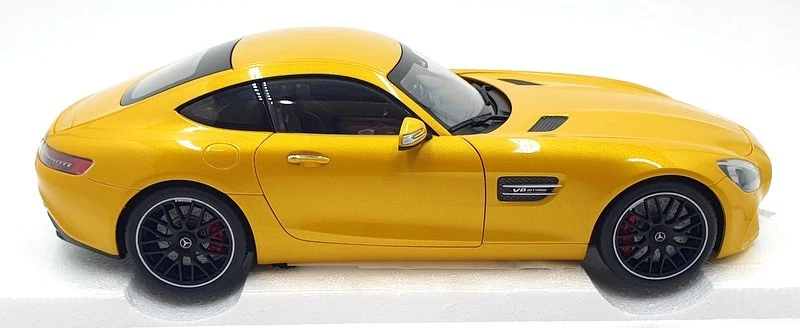 Autoart 1/18 Scale Diecast 76314 - Mercedes-Benz AMG GT S - Yellow - Image 4 of 4
