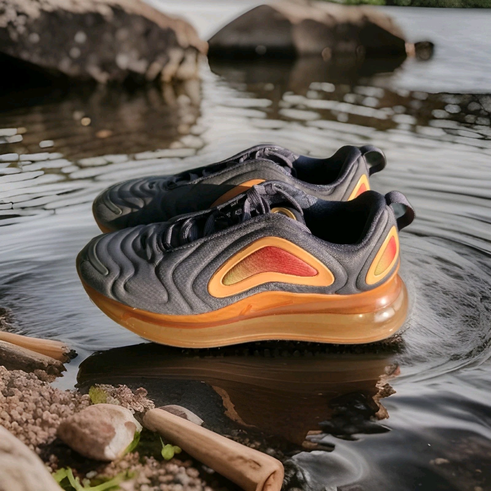 Nike Air Max 720 Fuel Orange -Size 11