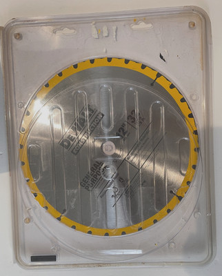 Dewalt 12'' 32T Tooth Saw Blade DW3128P5  - 1 Blade new open box