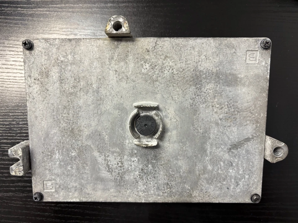 Computadora motor Honda Ridgeline 2009-2011 ECU ECM 37820-RJE-A83 Foto 3 de 3