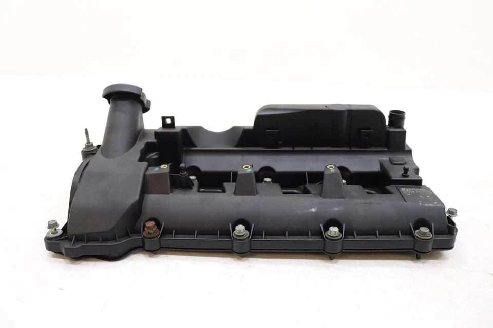 2014-2019 LAND ROVER RANGE ROVER SPORT LEFT ENGINE CYLINDER HEAD VALVE COVER OEM - Image 4 of 4