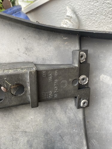 Vauxhall Astra Mk2 SRI SXI Front Bumper Not GTE SRI C20XE - Picture 11 of 11
