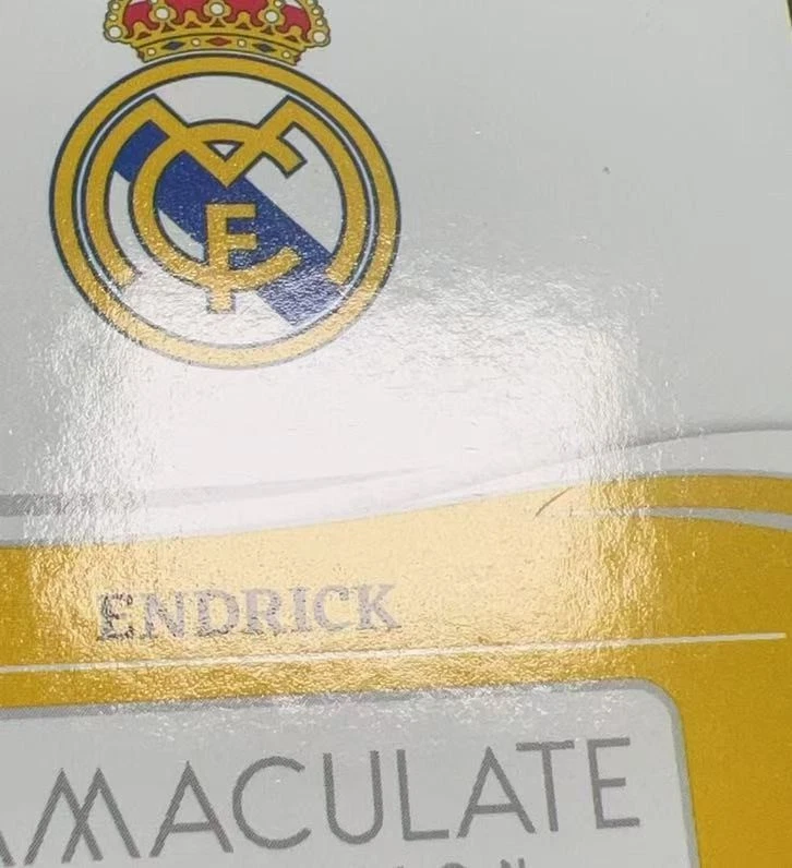 1/10≈1/1 2024-25 Panini Immaculate Endrick Heralded Patch Gold - Image 3 of 3