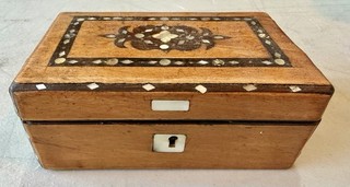 Antique Chinese inlaid mother of pearl small box. As Is. 5” X 3 1/4” X 2”