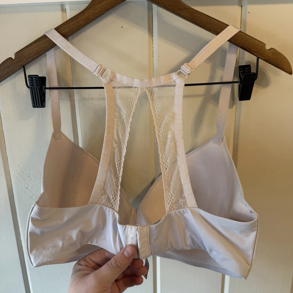 Sujetador Victoria’s Secret para mujer, talla 36DD, USADO EN EXCELENTE ESTADO Foto 3 de 4